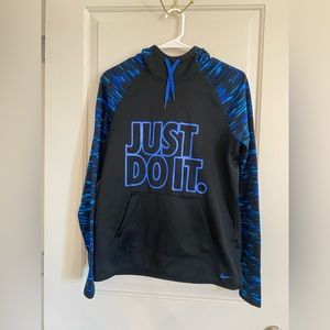 Nike Just Do It Therma Fit